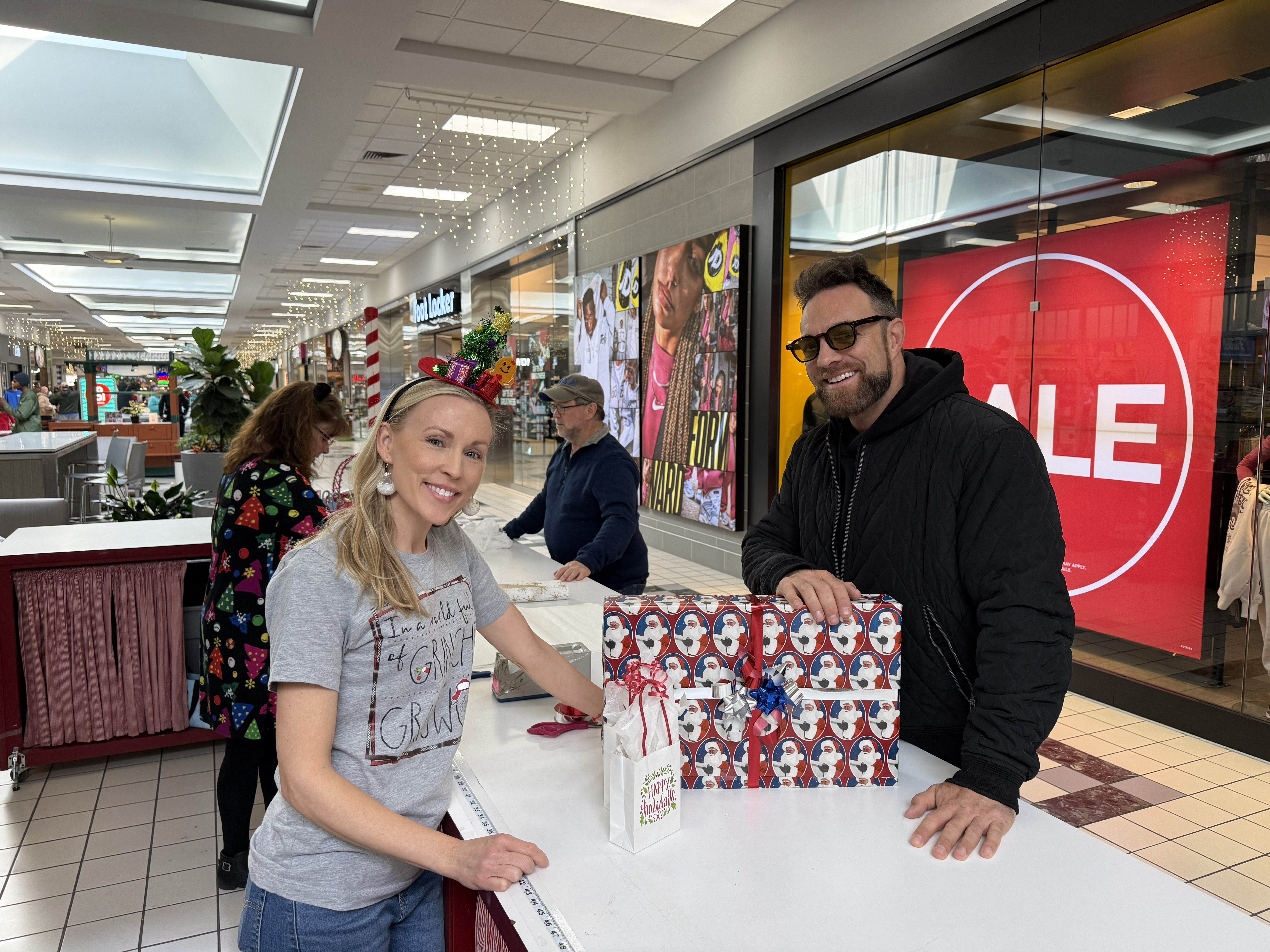 LA Knight at Gift Wrap